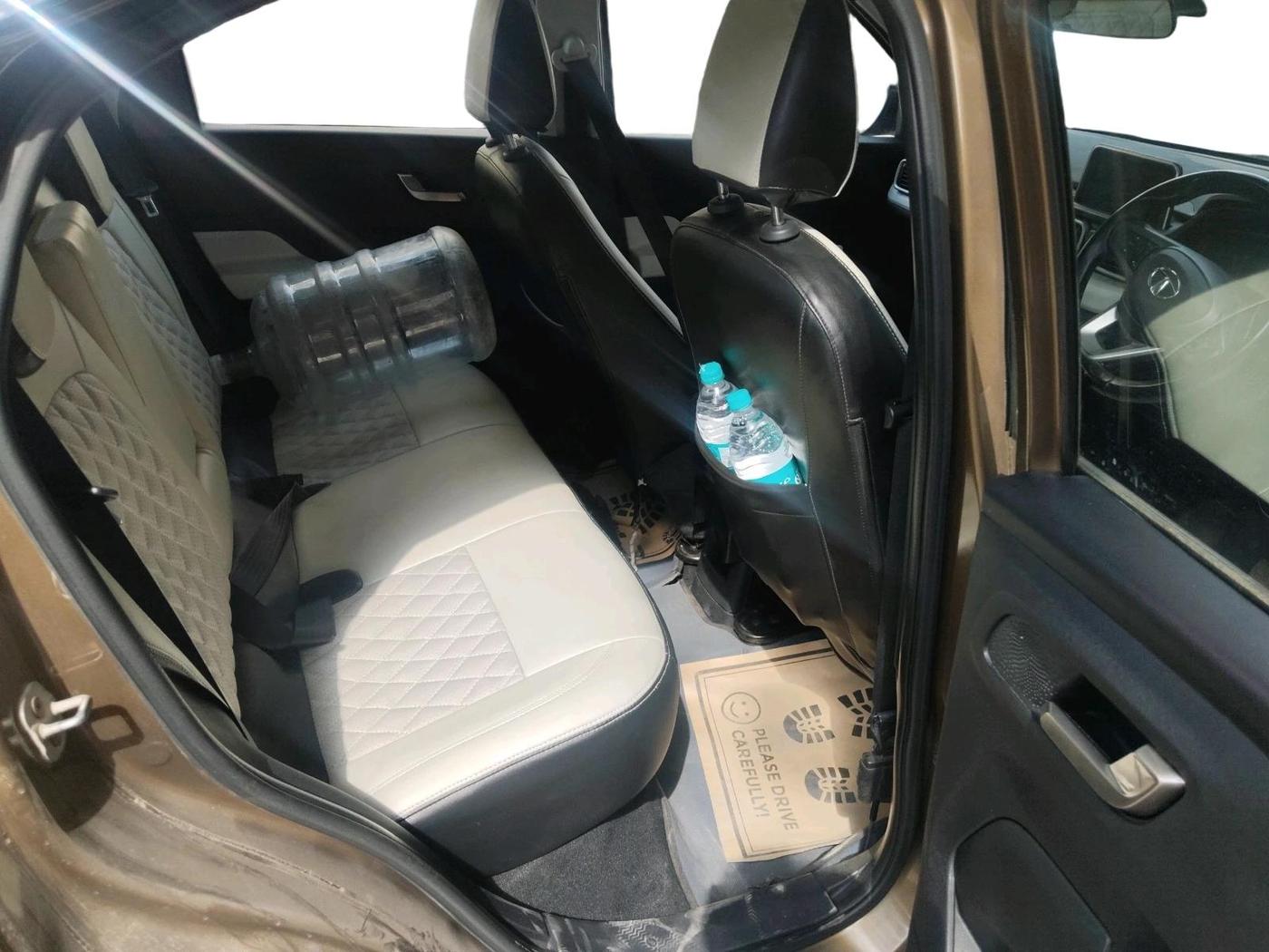2022 Tata PUNCH CREATIVE  AMT, Petrol, Automatic, 20,697 km, interior