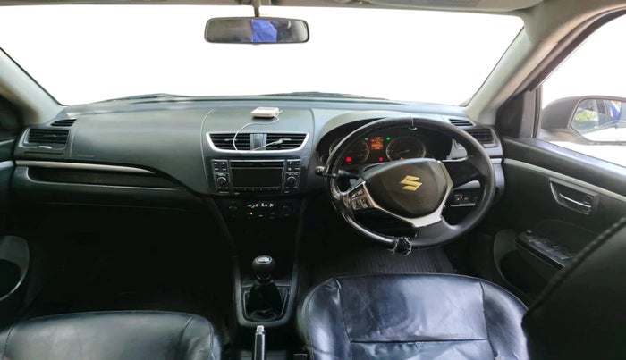 2012 Maruti Swift ZXI, CNG, Manual, 2,50,693 km, interior