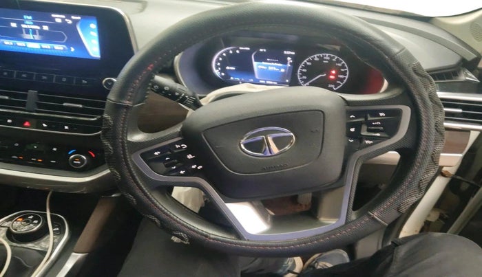 2019 Tata Harrier XZ 2.0L, Diesel, Manual, 67,651 km, interior