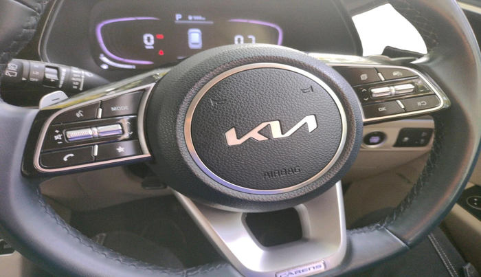 2022 KIA CARENS LUXURY PLUS 1.4 PETROL DCT 7 STR, Petrol, Automatic, 33,460 km, interior
