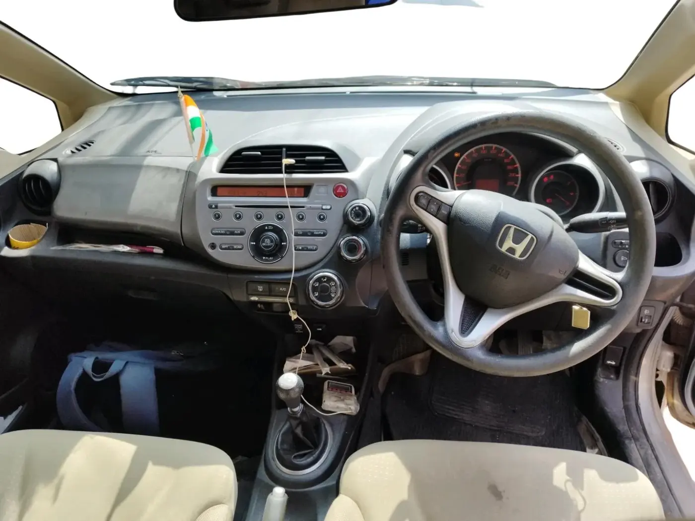 2011 Honda Jazz 1.2 L I-VTEC SELECT, Petrol, Manual, 61,494 km, interior
