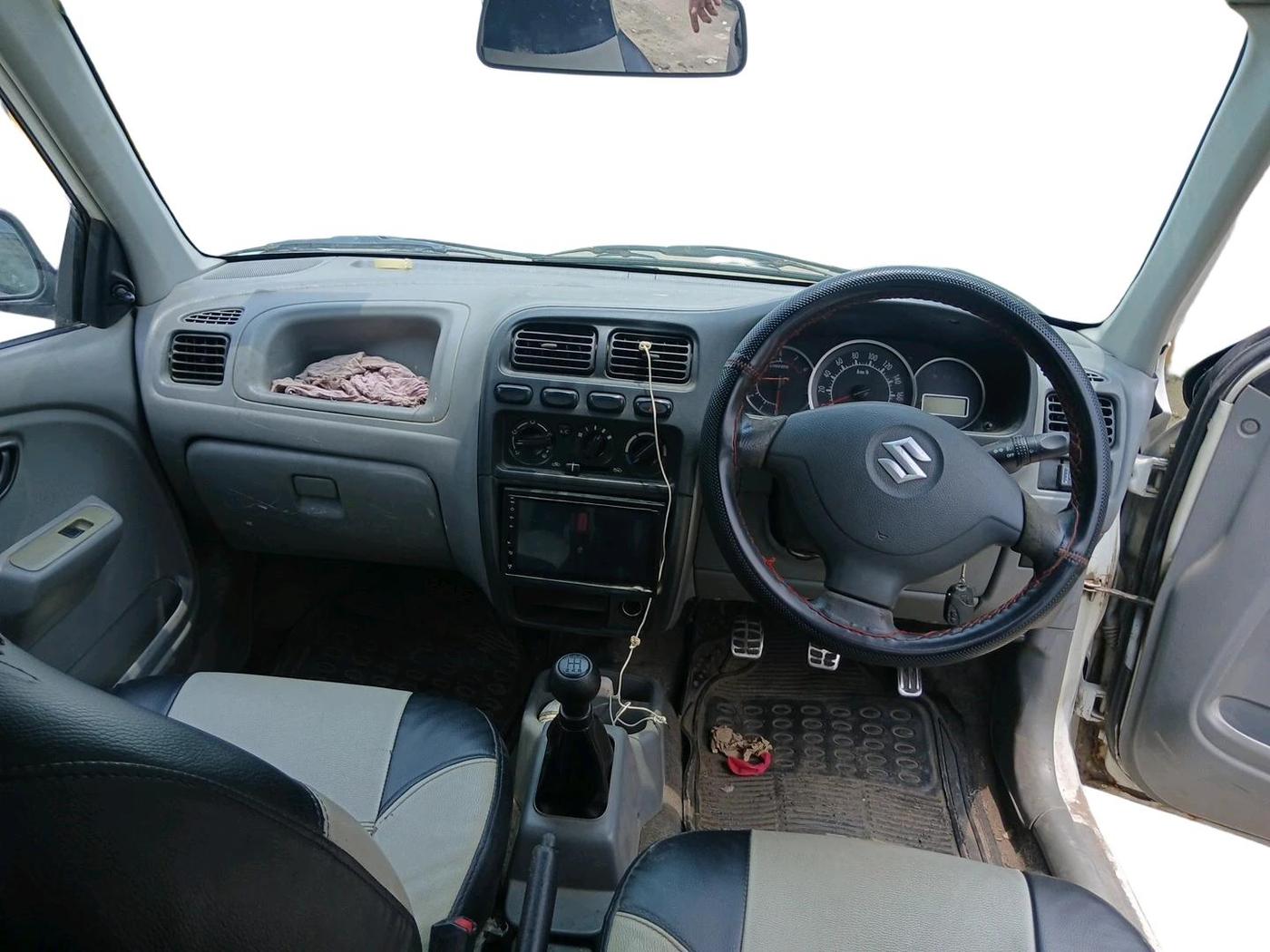 2013 Maruti Alto K10 VXI, CNG, Manual, 1,41,495 km, interior
