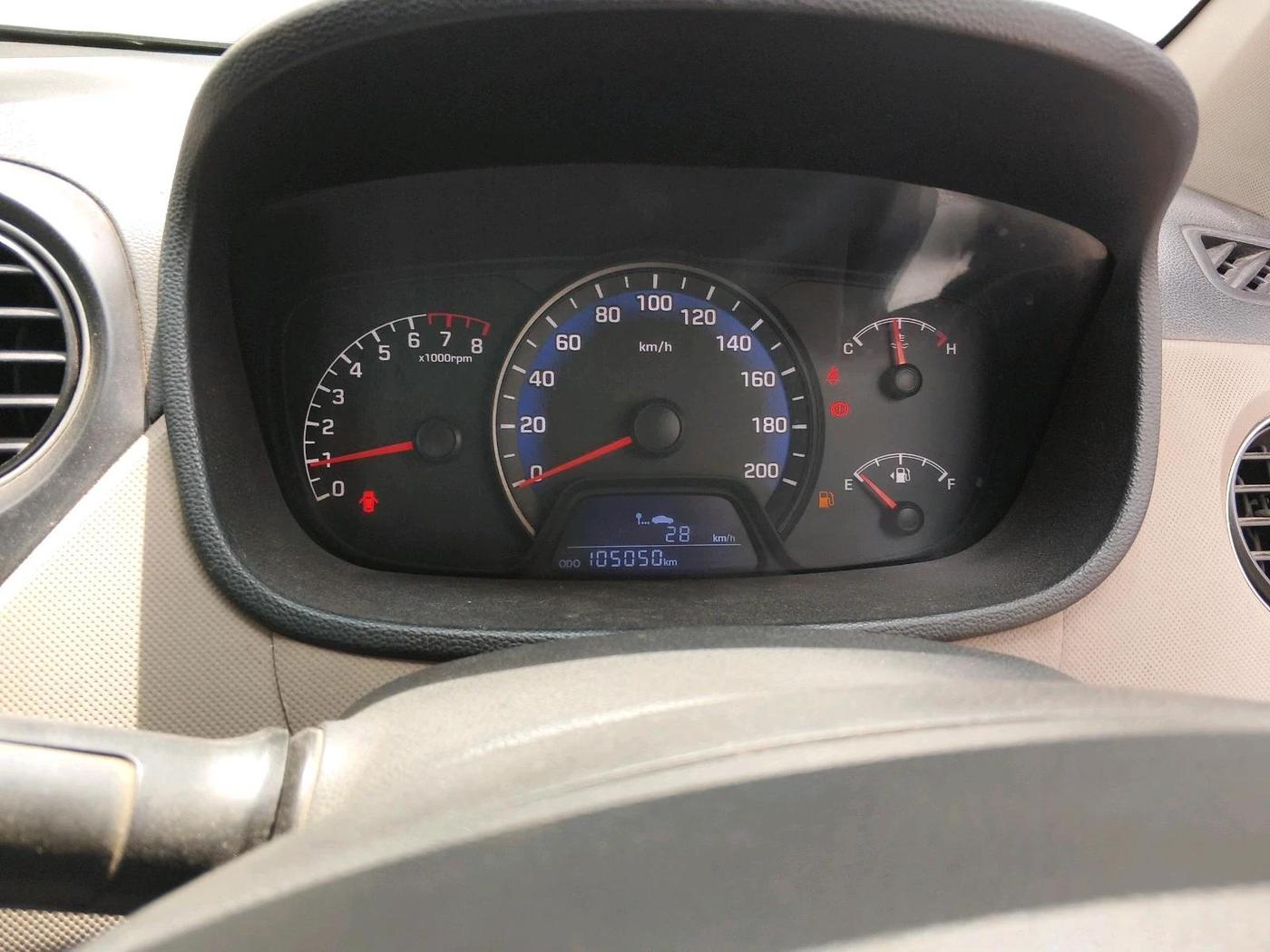 2017 Hyundai Xcent E, Petrol, Manual, 1,05,050 km, interior