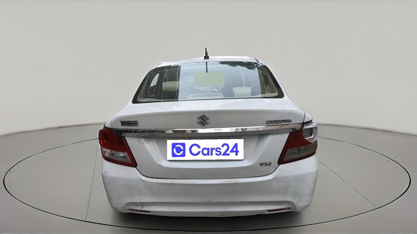 2017 Maruti Dzire VXI, CNG, Manual, 1,34,959 km, exterior