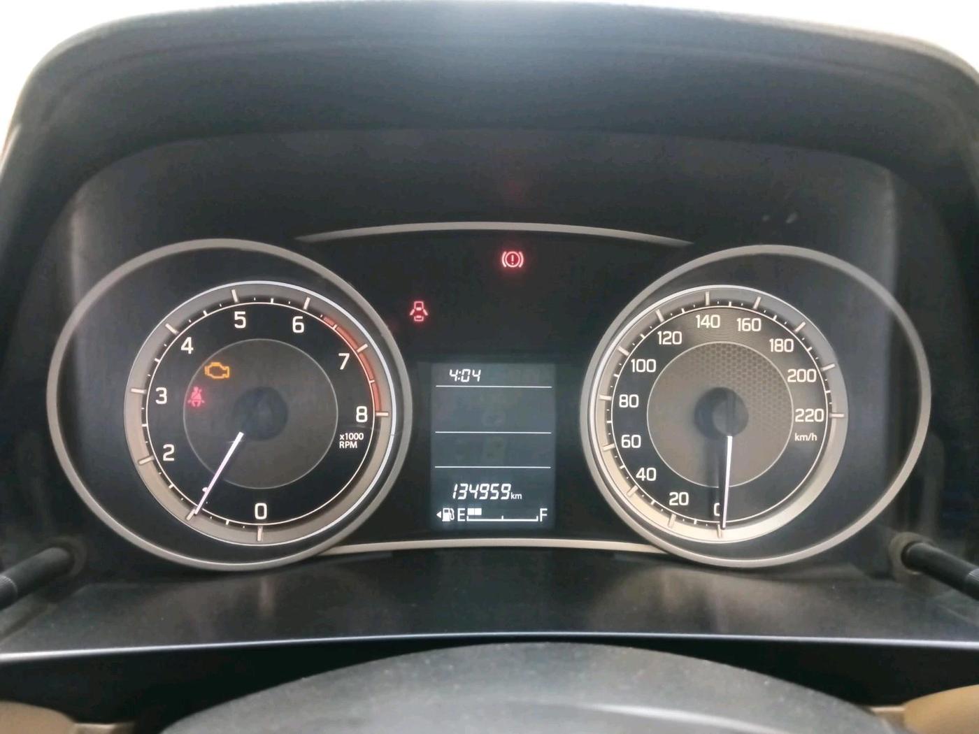 2017 Maruti Dzire VXI, CNG, Manual, 1,34,959 km, interior