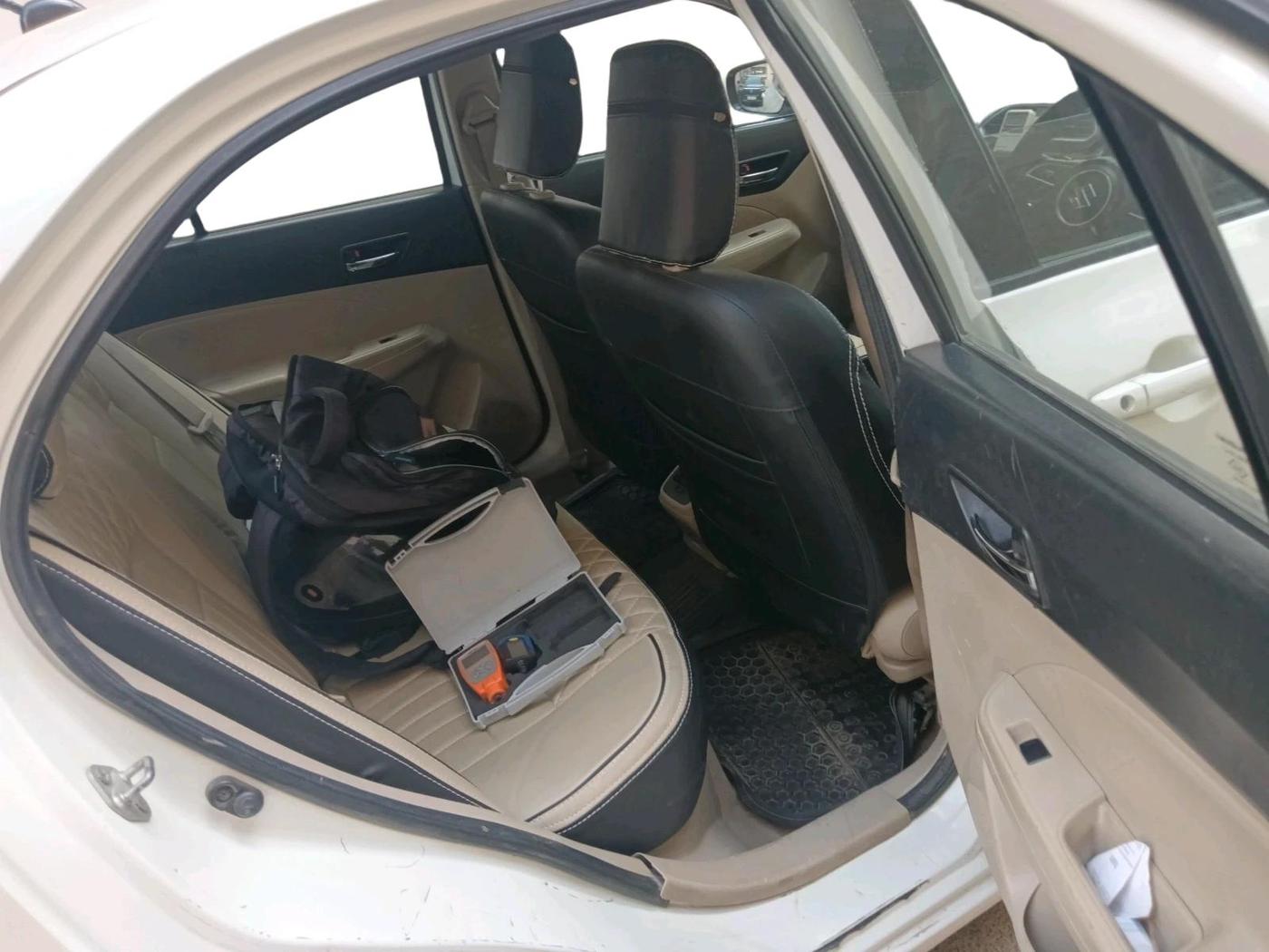 2017 Maruti Dzire VXI, CNG, Manual, 1,34,959 km, interior
