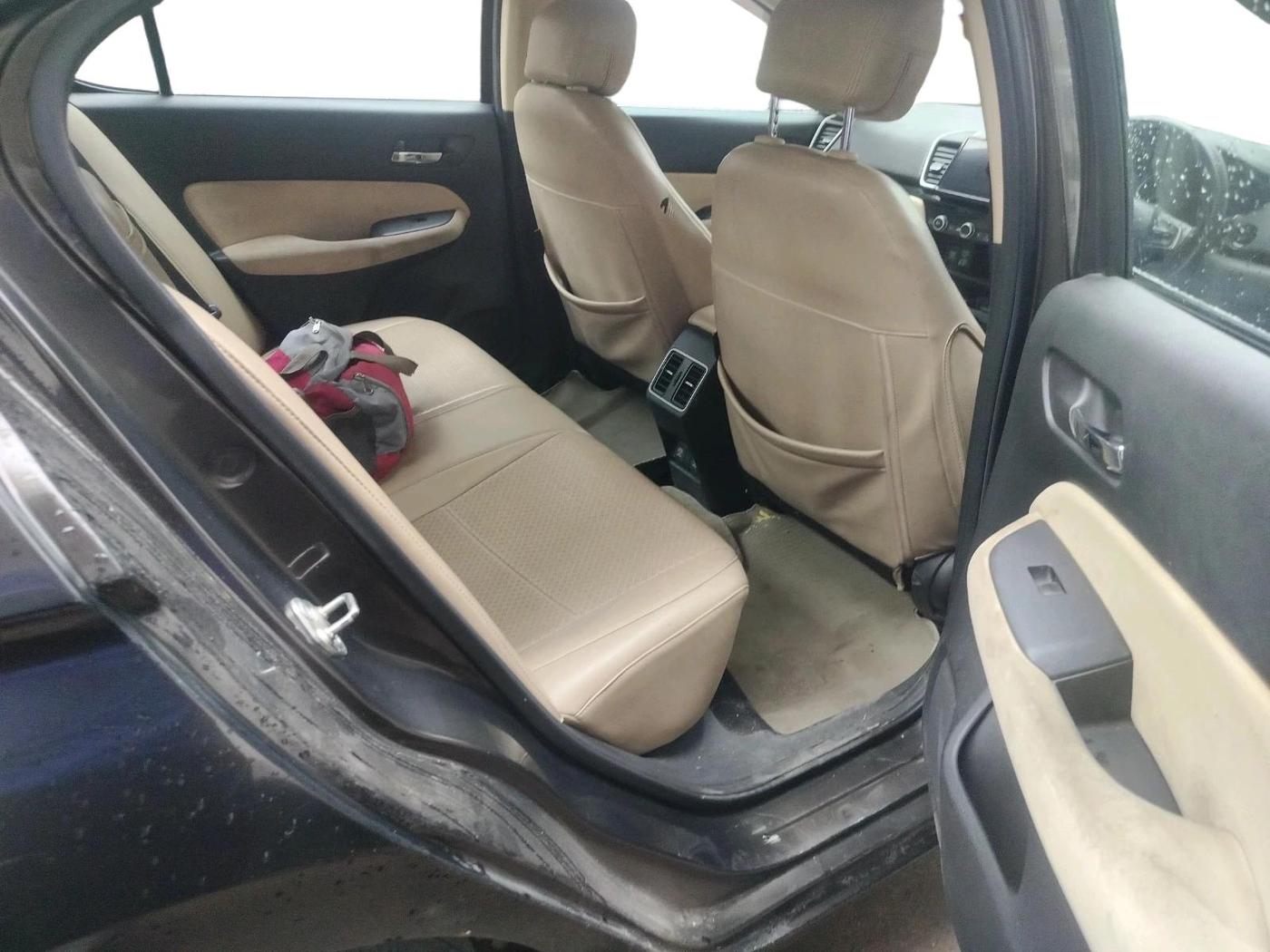 2021 Honda City 1.5L I-VTEC V MT 5TH GEN, Petrol, Manual, 35,338 km, interior