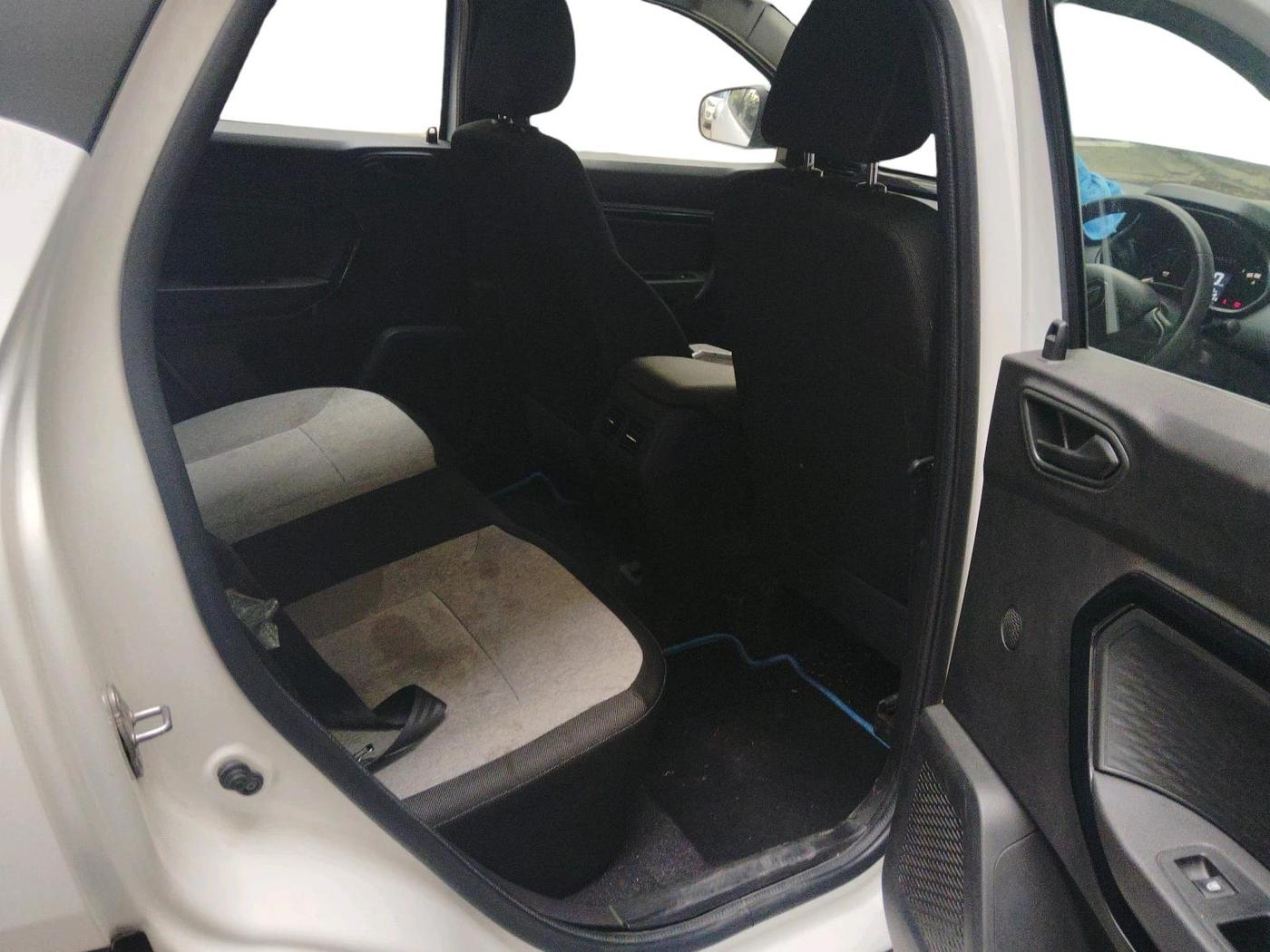2024 Renault Kiger RXL MT, Petrol, Manual, 8,988 km, interior