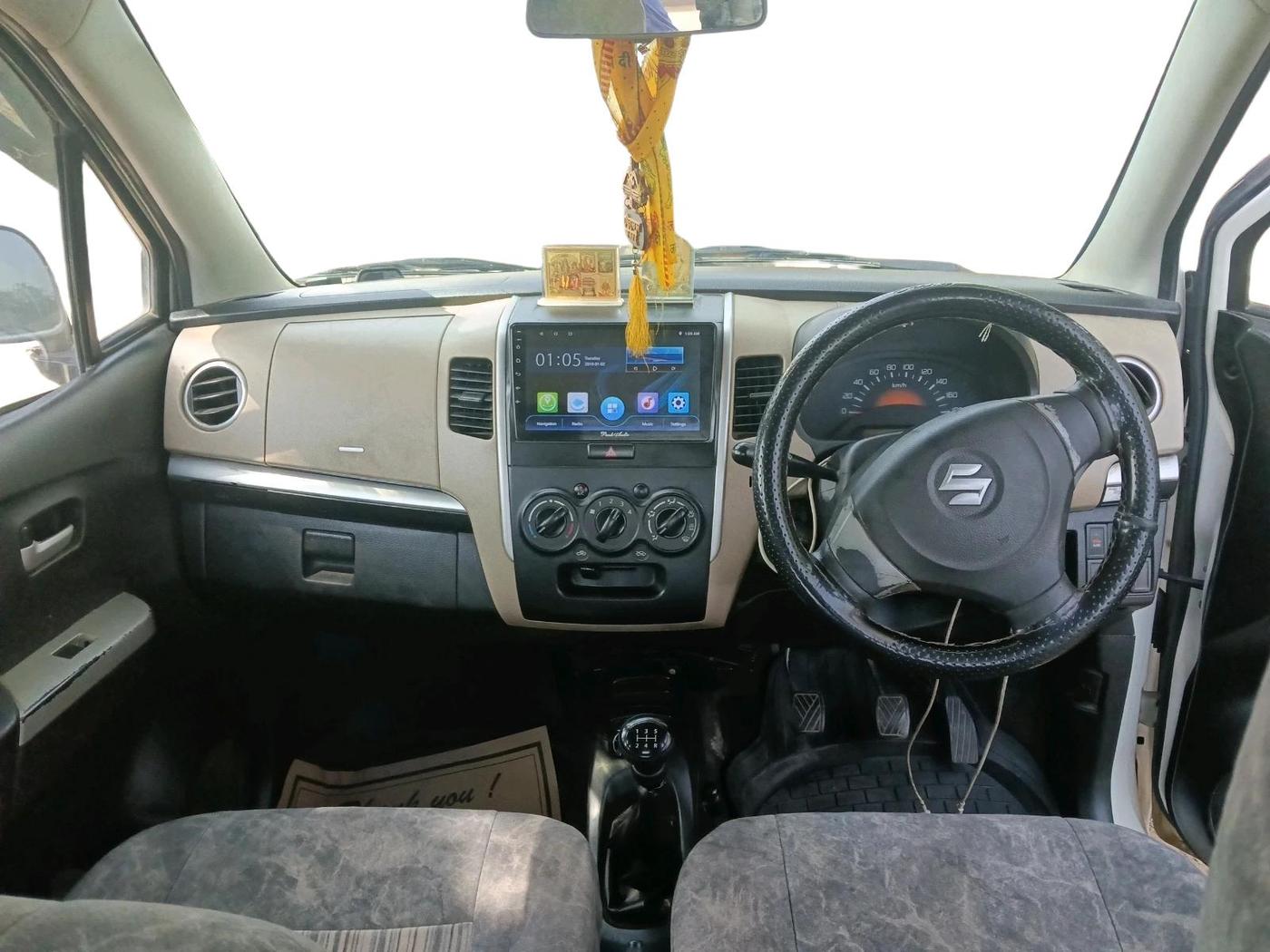 2018 Maruti Wagon R 1.0 LXI CNG, CNG, Manual, 1,69,146 km, interior