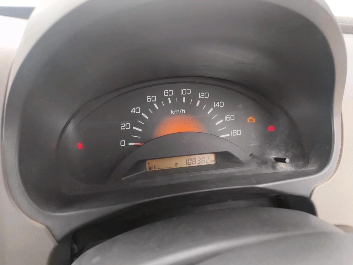 2011 Maruti Wagon R 1.0 LXI CNG, CNG, Manual, 1,08,382 km, interior