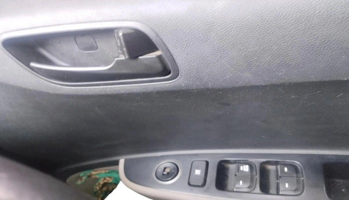 2017 Hyundai Xcent E+, Petrol, Manual, 78,939 km, interior