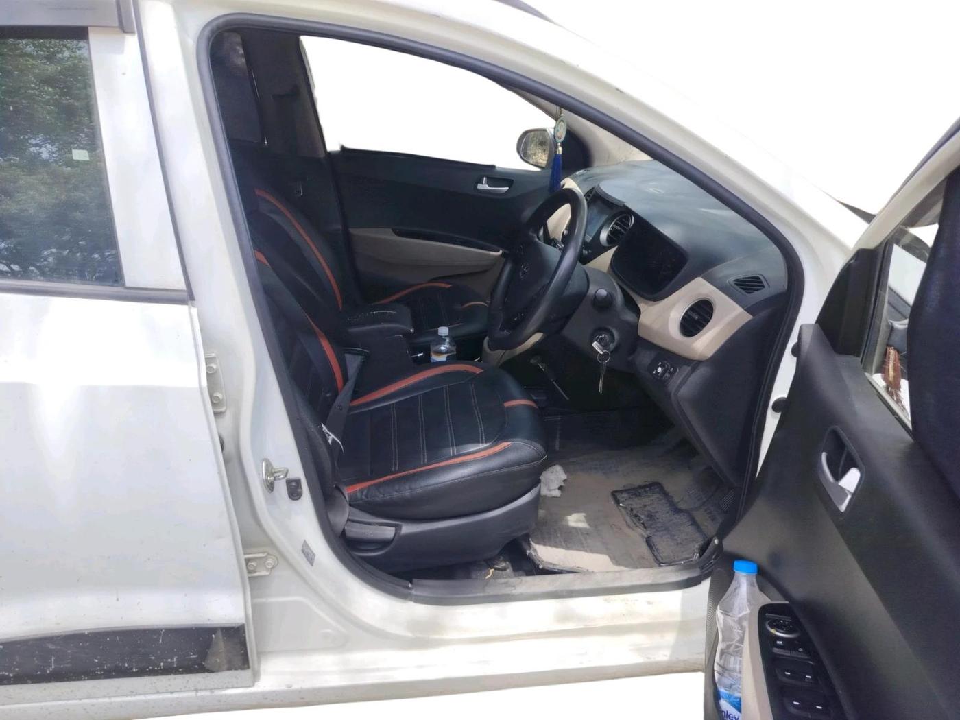 2018 Hyundai Grand i10 SPORTZ 1.2 KAPPA VTVT, CNG, Manual, 74,003 km, interior