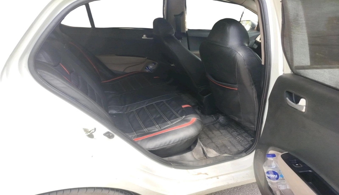 2018 Hyundai Grand i10 SPORTZ 1.2 KAPPA VTVT, CNG, Manual, 74,003 km, interior