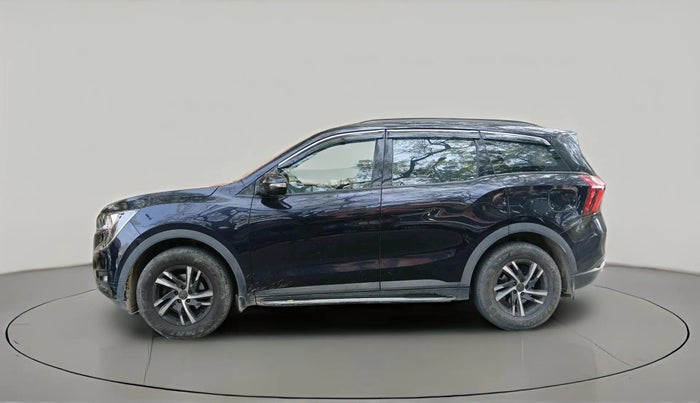 2023 Mahindra XUV700 MX P MT 5 STR, Petrol, Manual, 41,816 km, exterior