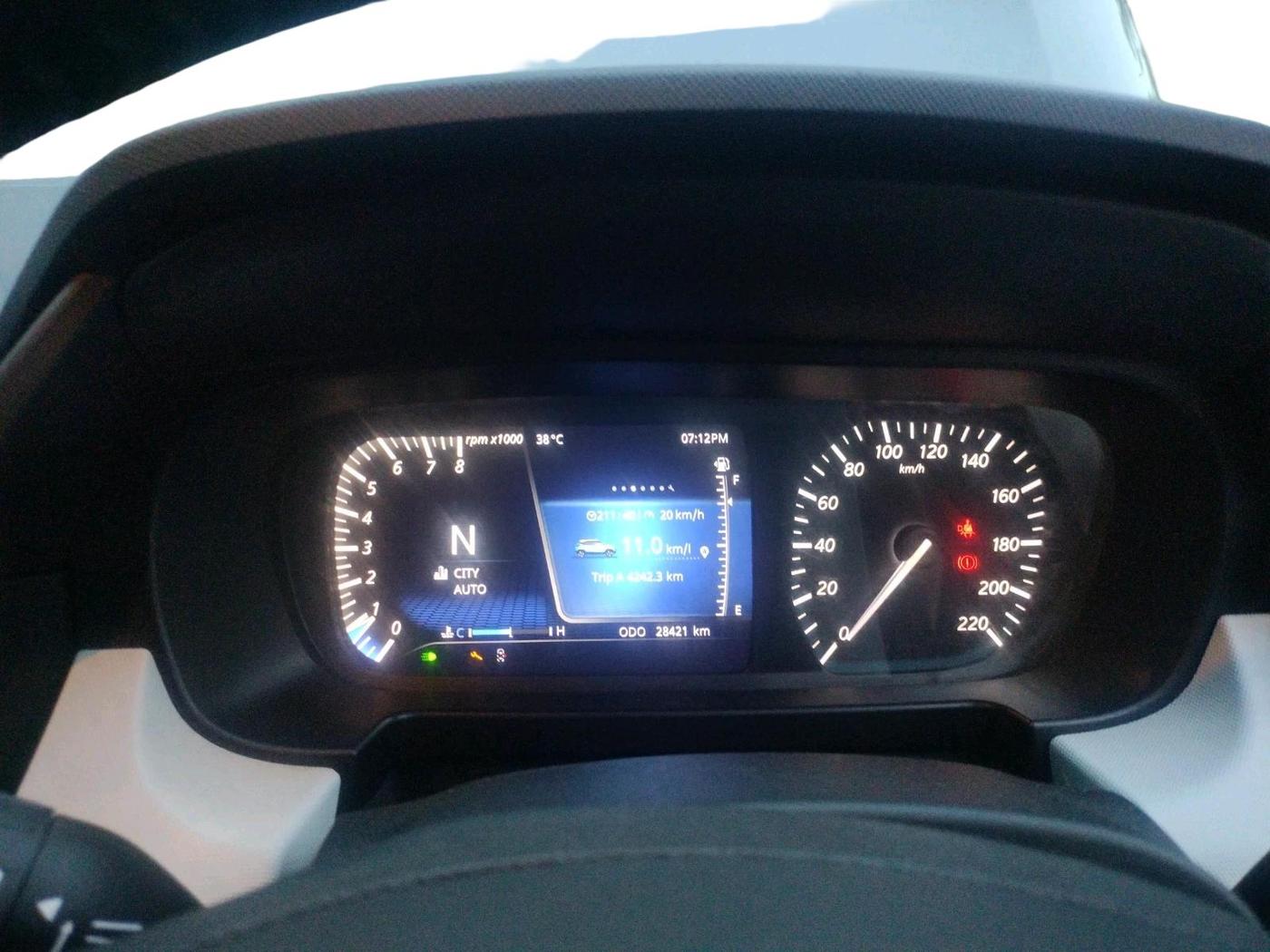 2023 Tata PUNCH CREATIVE  AMT, Petrol, Automatic, 28,421 km, interior