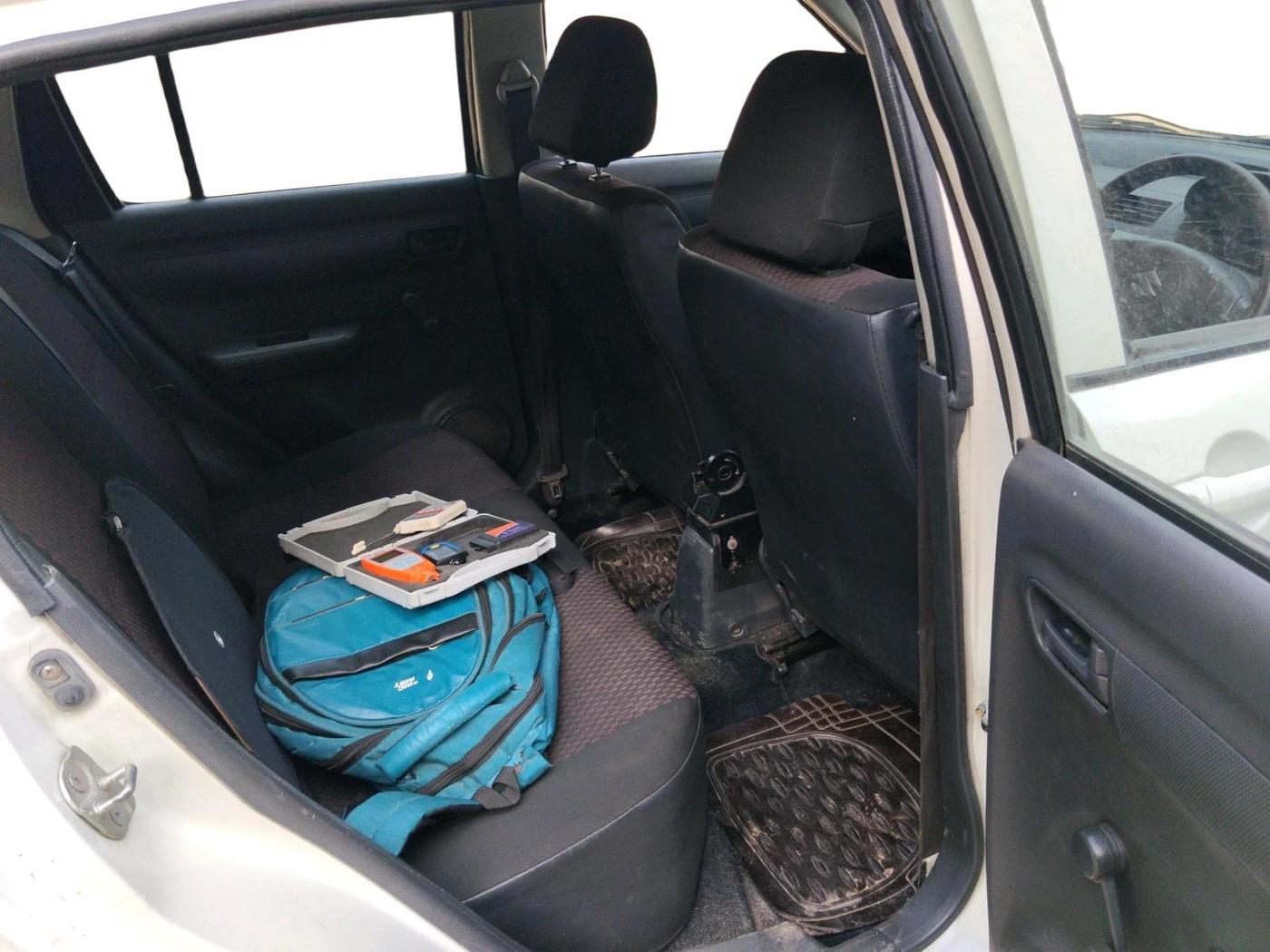 2011 Maruti Swift LXI, Petrol, Manual, 44,514 km, interior