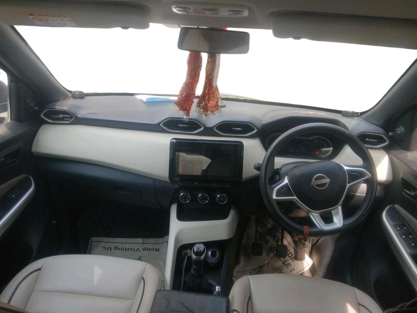 2022 Nissan MAGNITE XE, Petrol, Manual, 16,370 km, interior