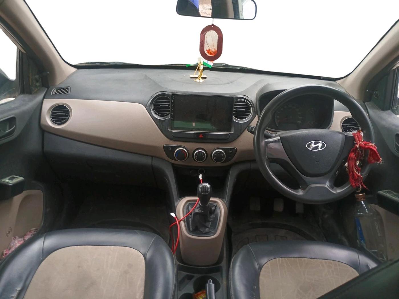 2016 Hyundai XCENT PRIME T, CNG, Manual, 63,132 km, interior