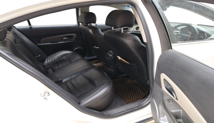 2016 Chevrolet Cruze LTZ AT, Diesel, Automatic, 47,511 km, interior