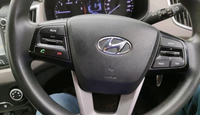 2018 Hyundai Creta S PLUS 1.6 AT DIESEL, Diesel, Automatic, 1,40,264 km, interior