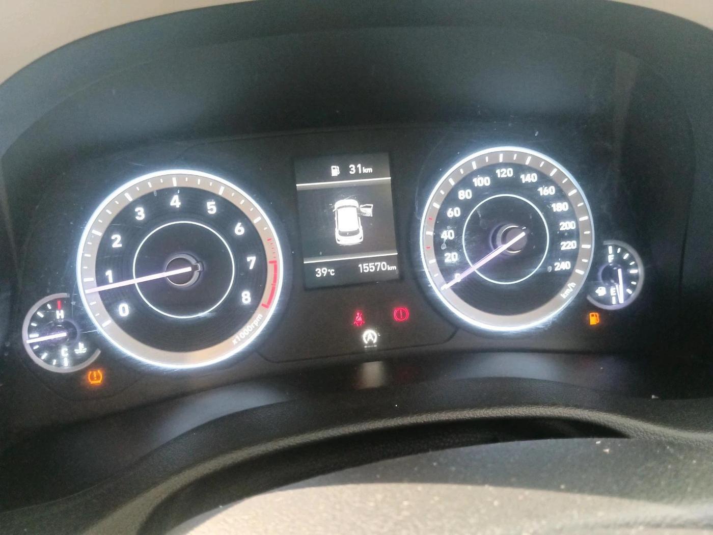 2023 Hyundai Creta EX 1.5 PETROL, Petrol, Manual, 15,570 km, interior