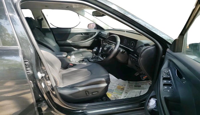 2025 Hyundai Creta SX (O) 1.5 Petrol Knight Edition, Petrol, Manual, 26,853 km, interior