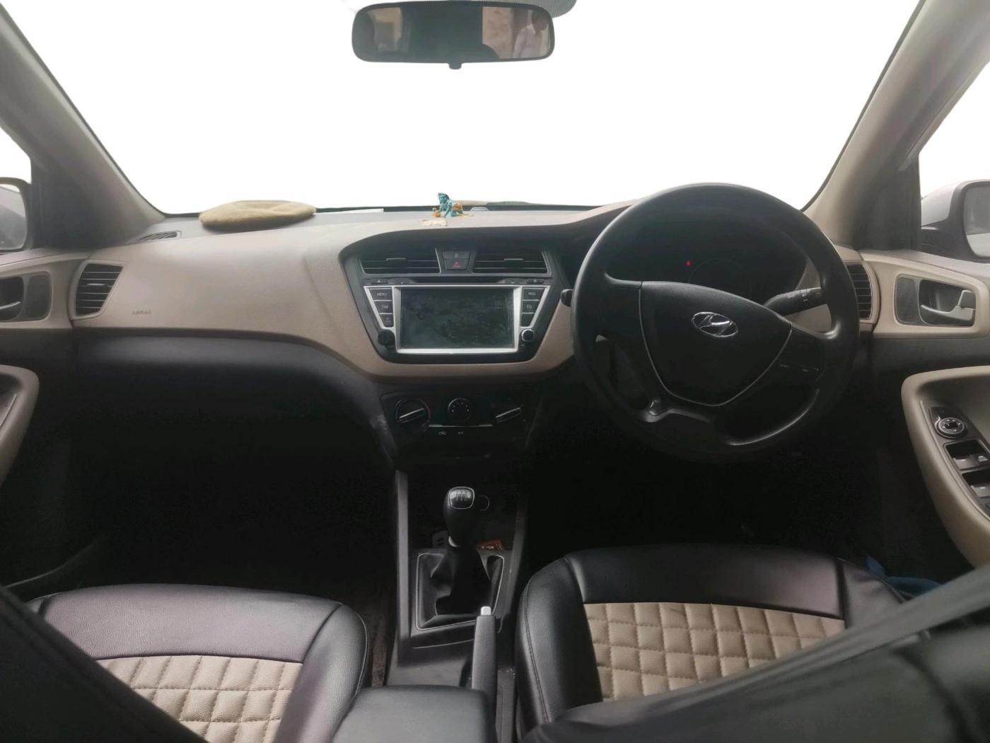 2017 Hyundai Elite i20 MAGNA EXECUTIVE 1.2, Petrol, Manual, 38,311 km, interior