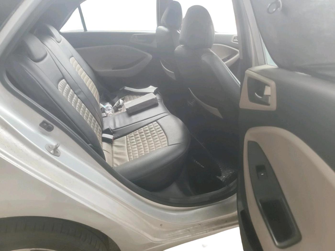 2017 Hyundai Elite i20 MAGNA EXECUTIVE 1.2, Petrol, Manual, 38,311 km, interior