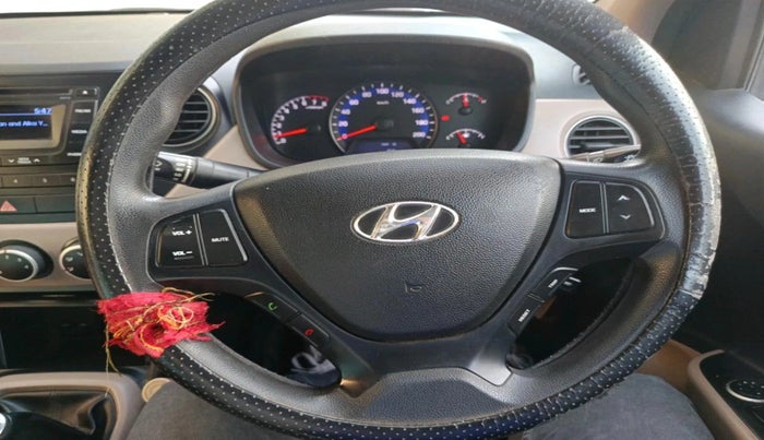 2015 Hyundai Xcent S 1.2, Petrol, Manual, 72,302 km, interior