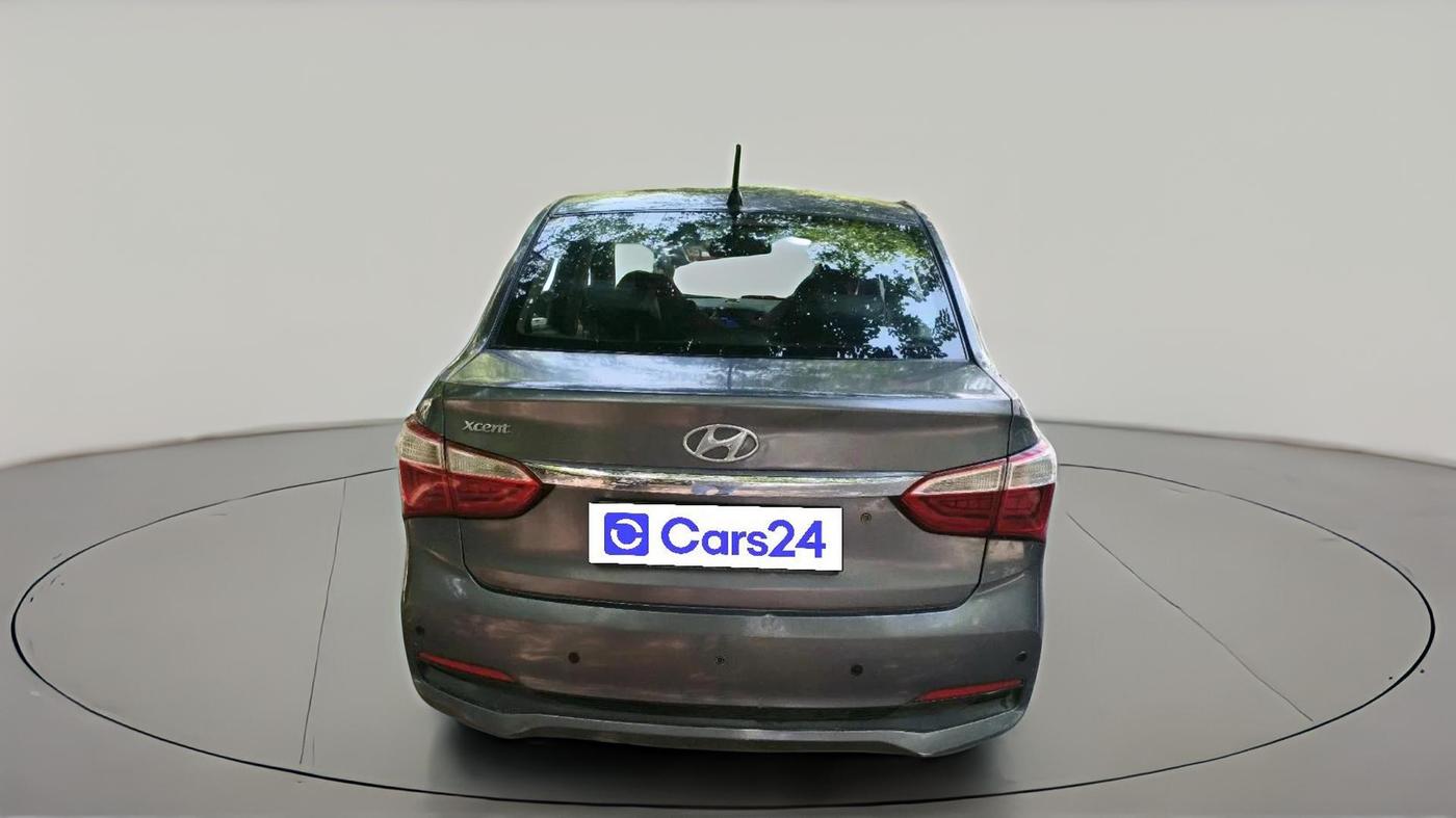 2018 Hyundai Xcent E+, CNG, Manual, 97,306 km, exterior