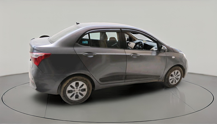 2018 Hyundai Xcent E+, CNG, Manual, 97,306 km, exterior