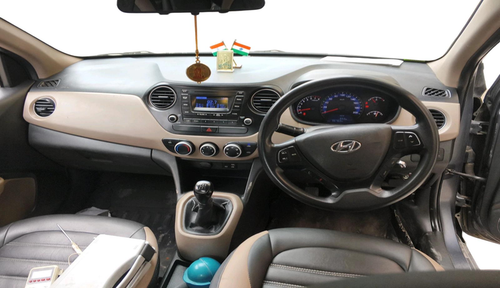 2018 Hyundai Xcent E+, CNG, Manual, 97,306 km, interior