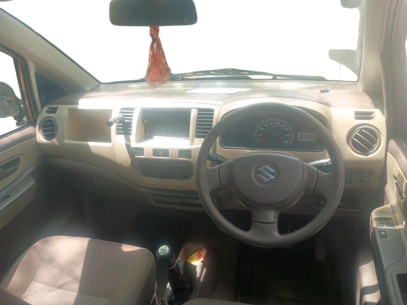 2013 Maruti Zen Estilo LXI, Petrol, Manual, 92,077 km, interior