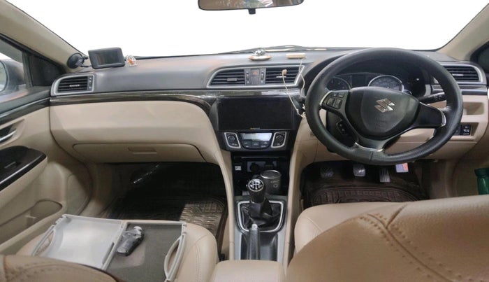 2017 Maruti Ciaz DELTA DIESEL 1.3, Diesel, Manual, 35,657 km, interior