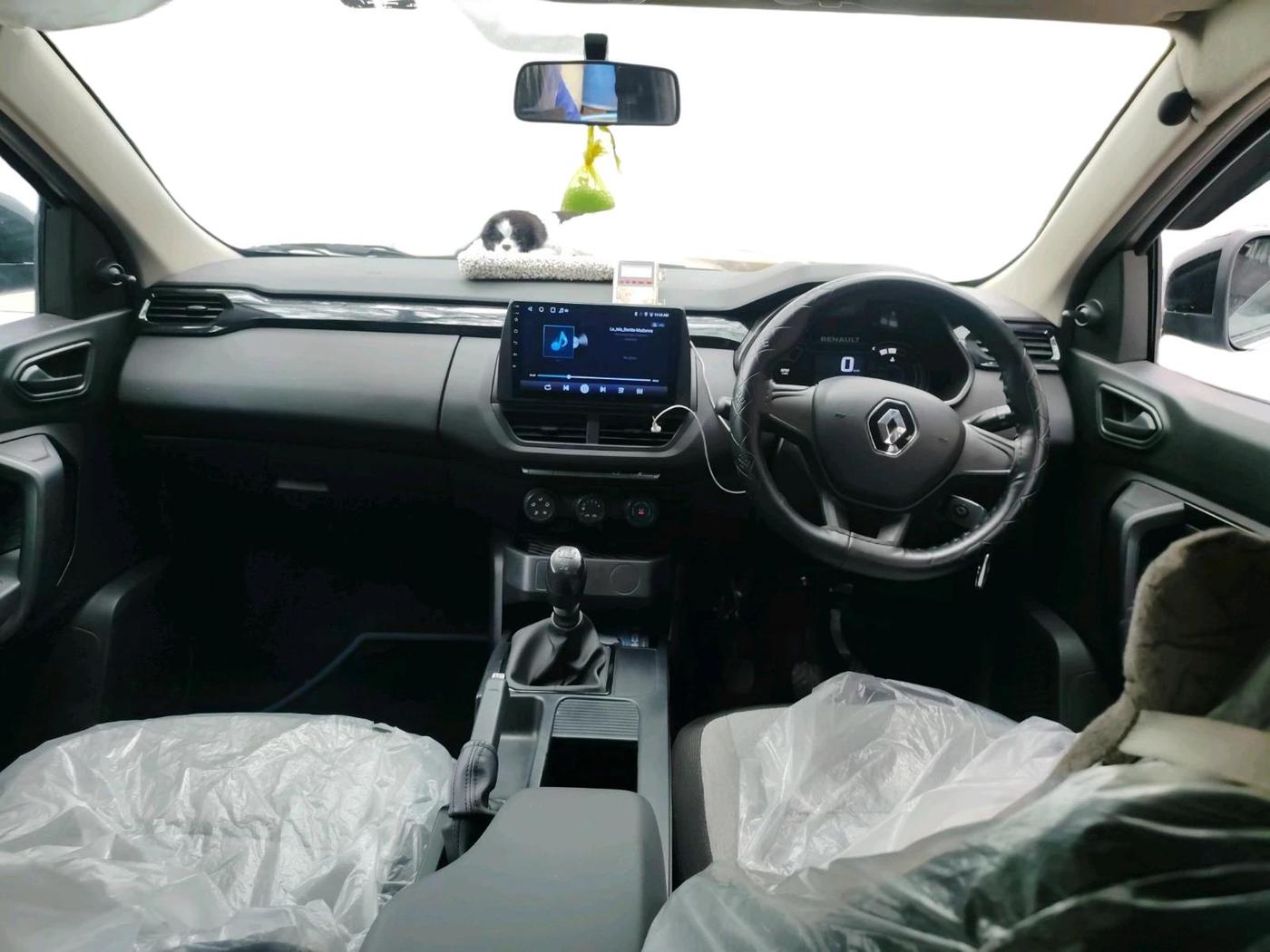 2024 Renault Kiger RXE MT, Petrol, Manual, 6,439 km, interior