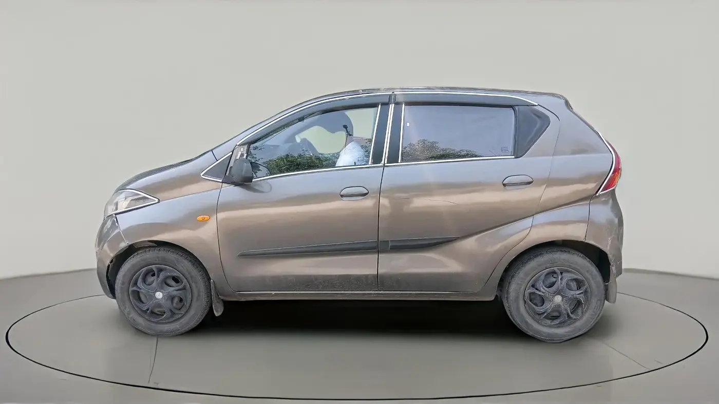 2016 Datsun Redi Go T, CNG, Manual, 1,40,638 km, exterior