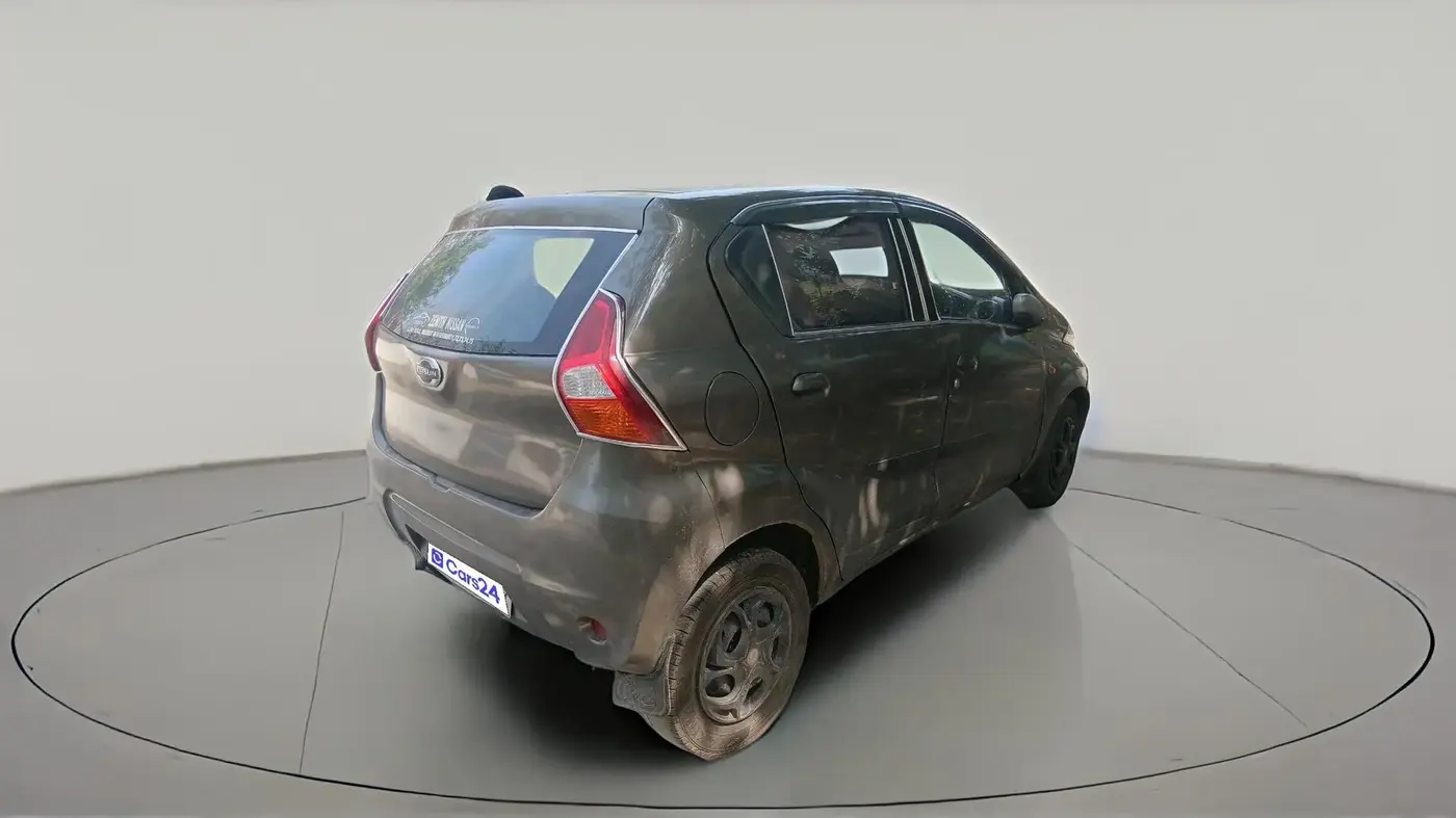 2016 Datsun Redi Go T, CNG, Manual, 1,40,638 km, exterior