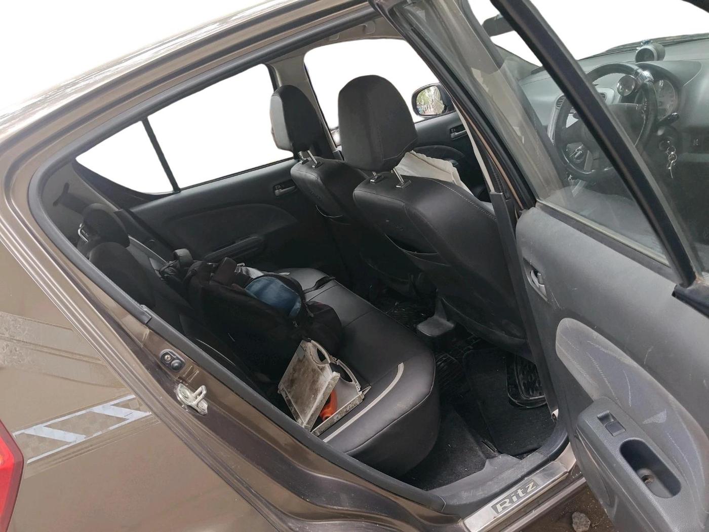 2011 Maruti Ritz VXI, CNG, Manual, 1,07,700 km, interior