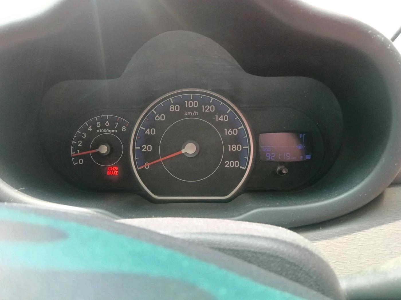 2011 Hyundai i10 MAGNA 1.2, Petrol, Manual, 92,119 km, interior