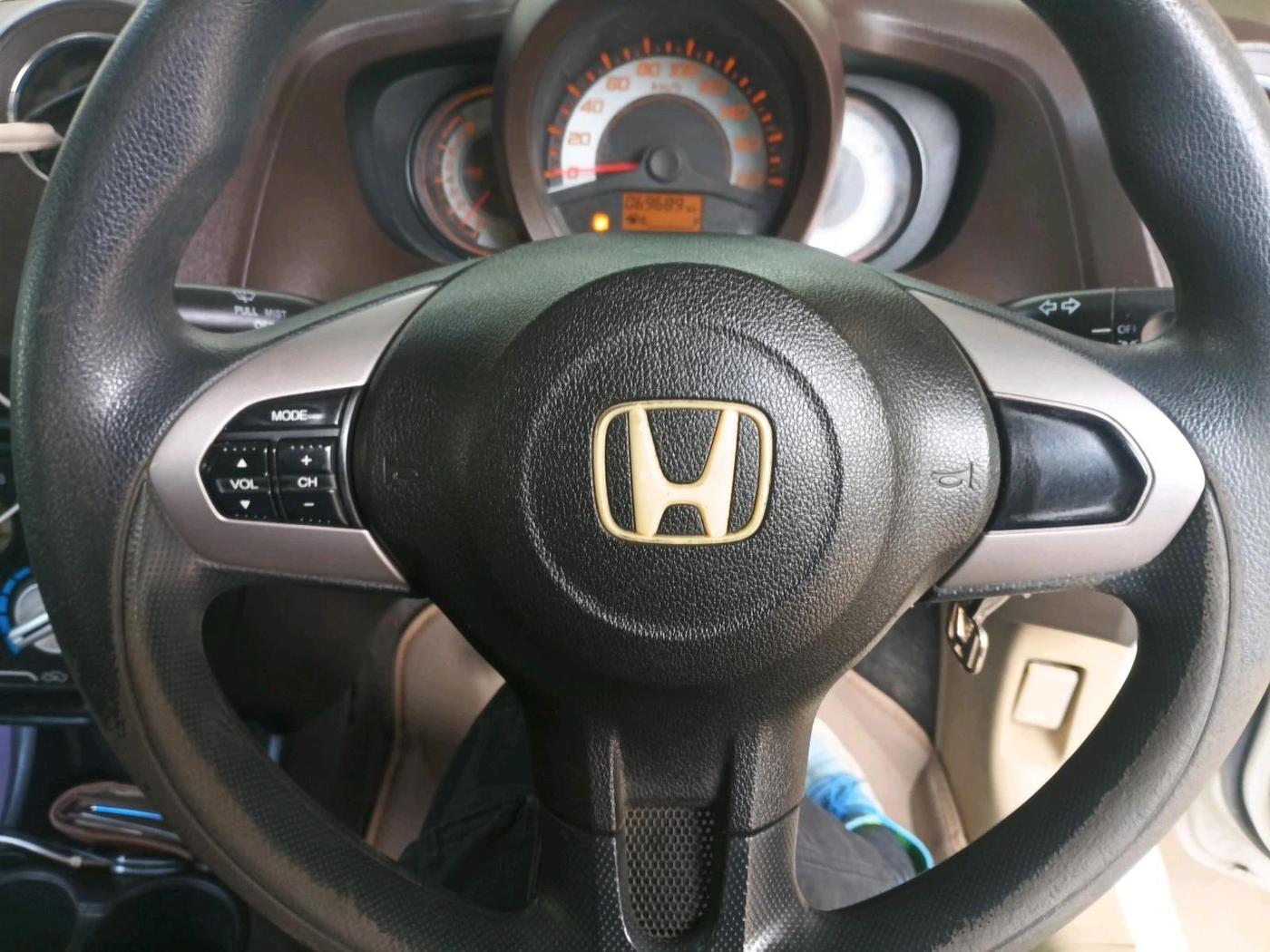 2012 Honda Brio S MT, Petrol, Manual, 69,689 km, interior