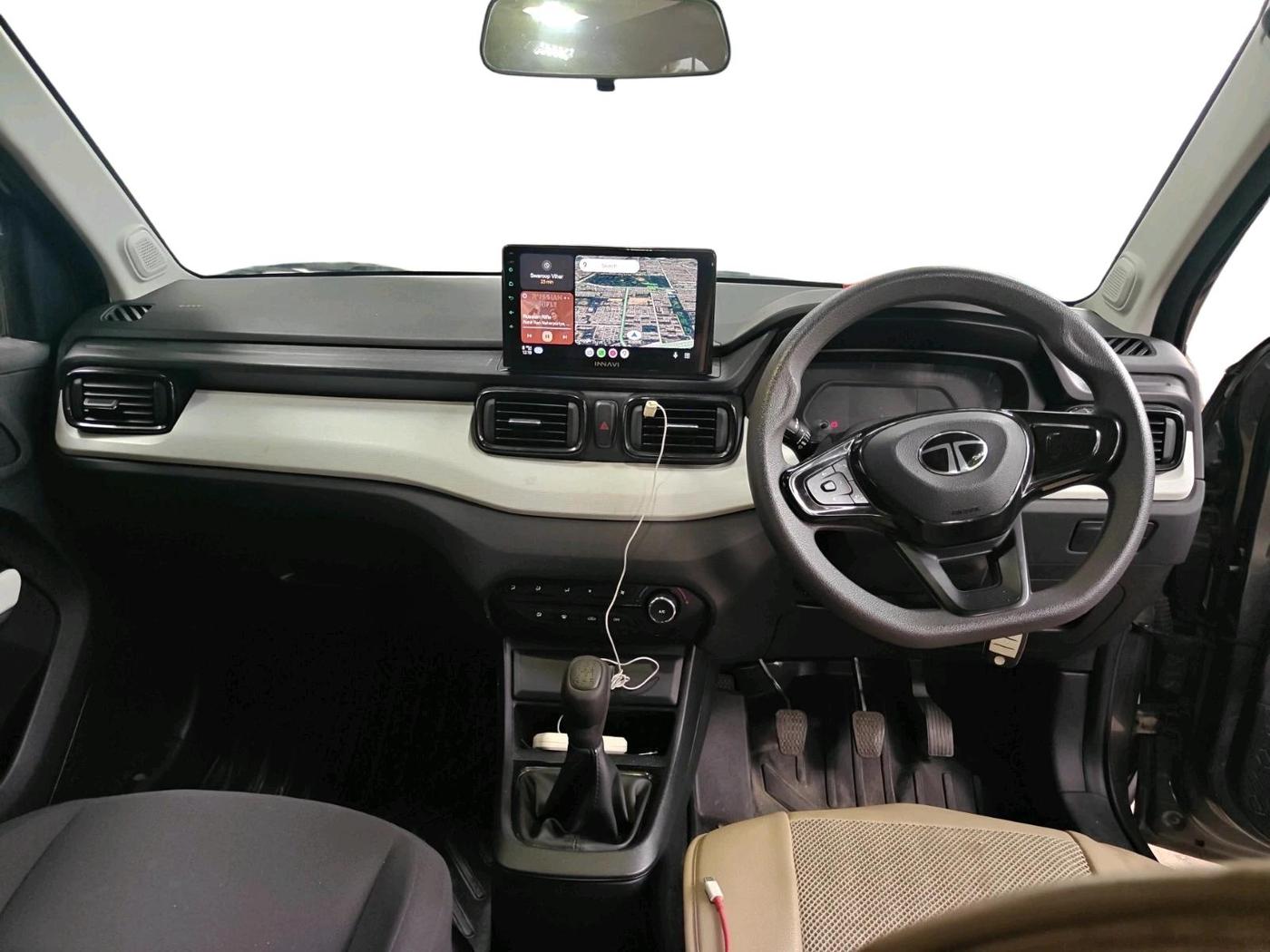 2024 Tata PUNCH PURE MT, Petrol, Manual, 11,713 km, interior