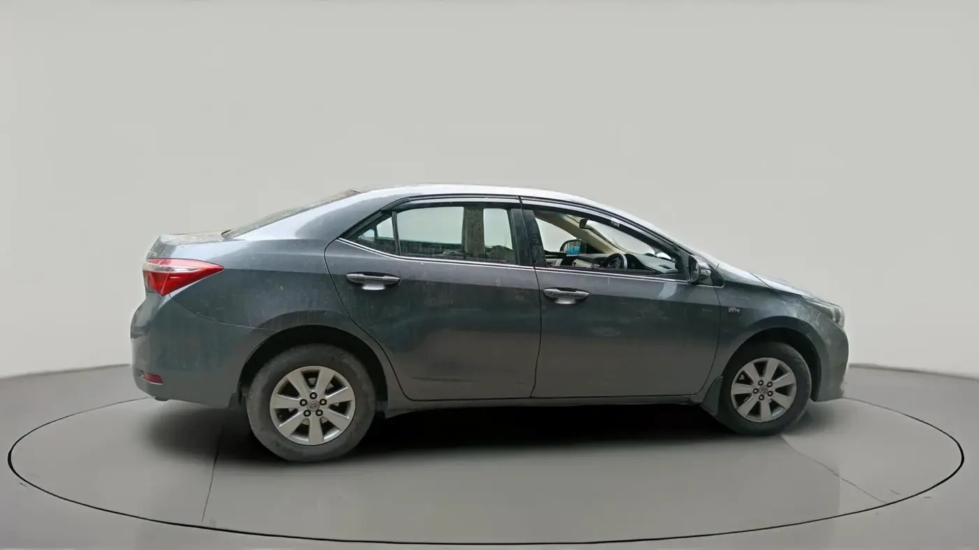 2015 Toyota Corolla Altis G PETROL, Petrol, Manual, 1,34,375 km, exterior