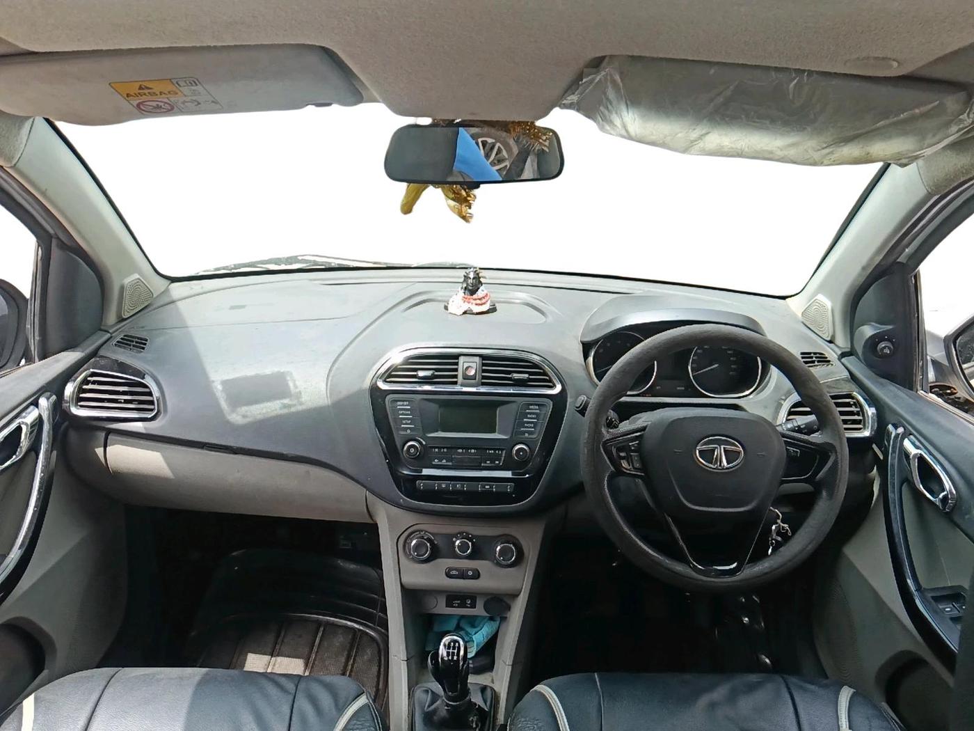 2019 Tata Tiago XZ PETROL, Petrol, Manual, 91,395 km, interior