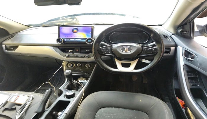 2022 Tata NEXON XM SUNROOF PETROL, CNG, Manual, 47,230 km, interior