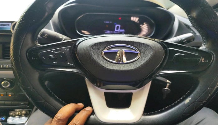 2022 Tata NEXON XM SUNROOF PETROL, CNG, Manual, 47,230 km, interior