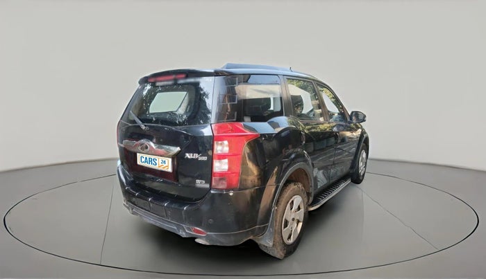 2016 Mahindra XUV500 W6 AT 1.99, Diesel, Automatic, 82,501 km, exterior