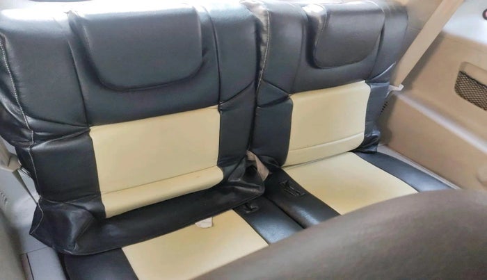 2016 Mahindra XUV500 W6 AT 1.99, Diesel, Automatic, 82,501 km, interior