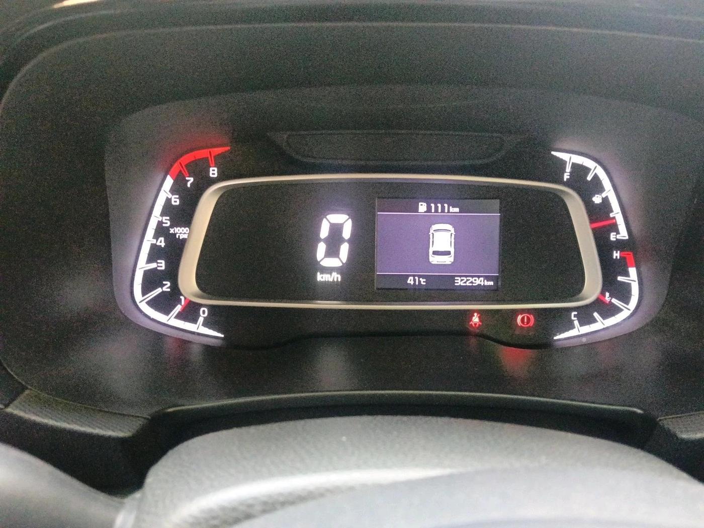 2023 KIA SONET HTK PLUS 1.2, Petrol, Manual, 32,294 km, interior