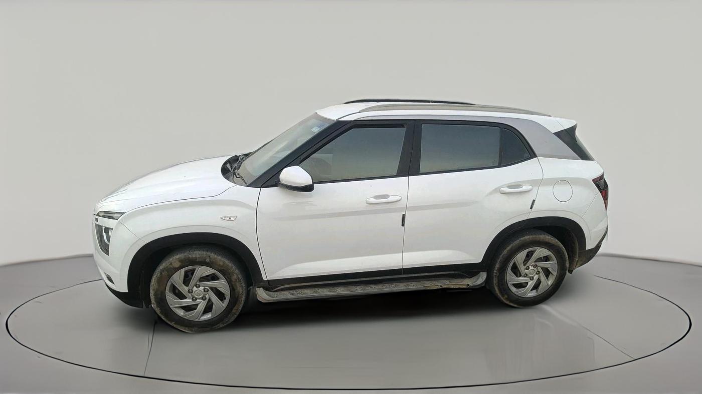 2022 Hyundai Creta E 1.5 PETROL, Petrol, Manual, 22,957 km, exterior