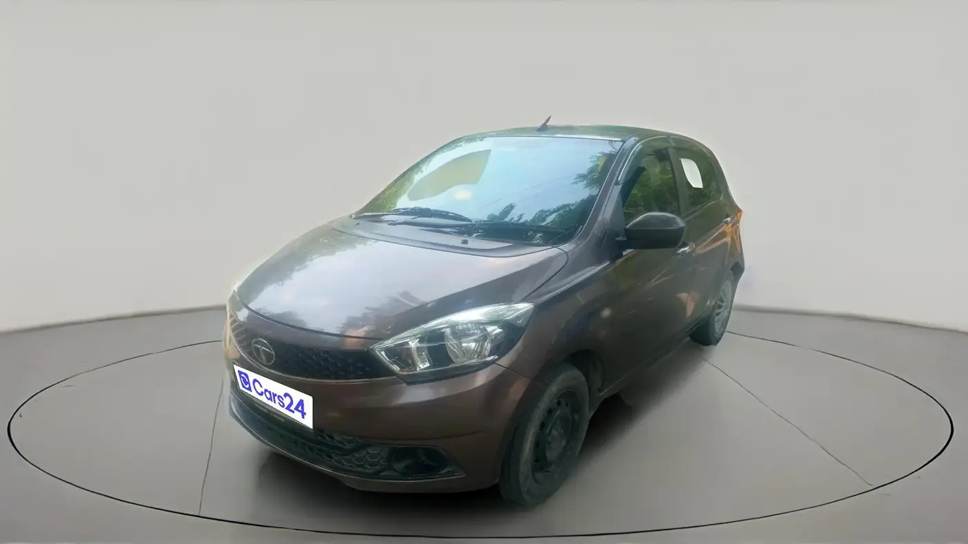 2017 Tata Tiago XT PETROL, Petrol, Manual, 74,261 km, exterior